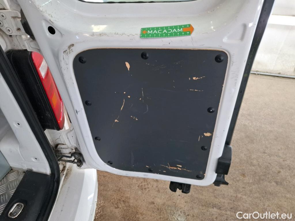  Volkswagen  Caddy VOLKSWAGEN  Van  2015  4P  Fourgonnette 20 TDI 75 Business Line Plus #38