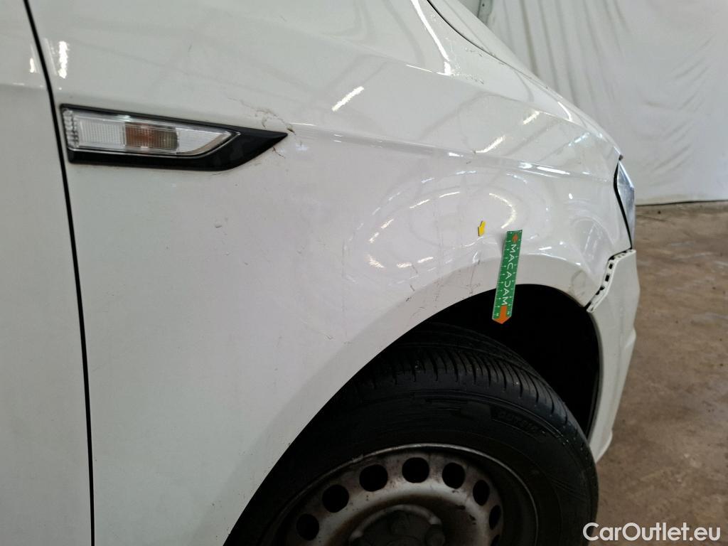  Volkswagen  Caddy VOLKSWAGEN  Van  2015  4P  Fourgonnette 20 TDI 75 Business Line Plus #34