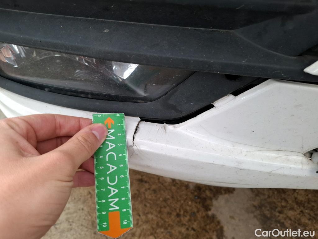  Volkswagen  Caddy VOLKSWAGEN  Van  2015  4P  Fourgonnette 20 TDI 75 Business Line Plus #7