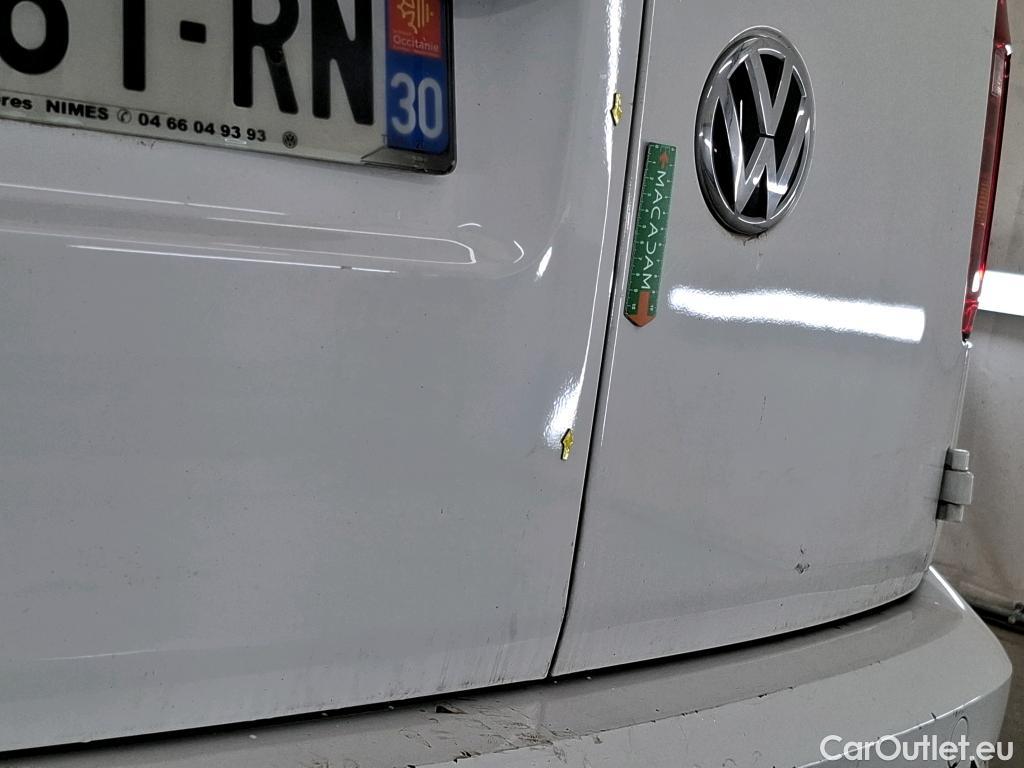  Volkswagen  Caddy VOLKSWAGEN  Van  2015  4P  Fourgonnette 20 TDI 75 Business Line Plus #16