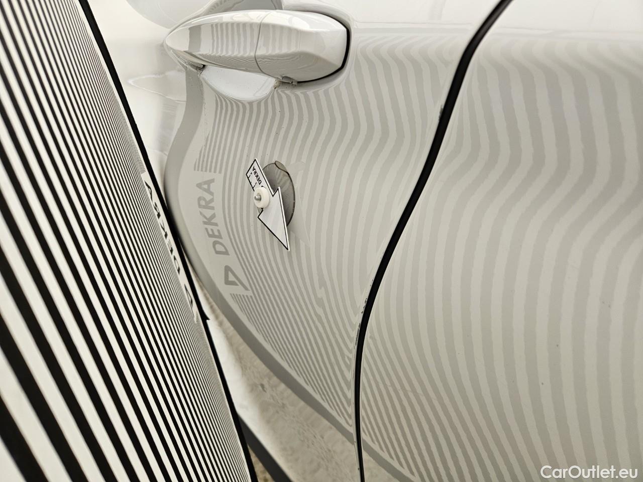  Bmw  X1 2.0 xDrive20i Advantage AT #4