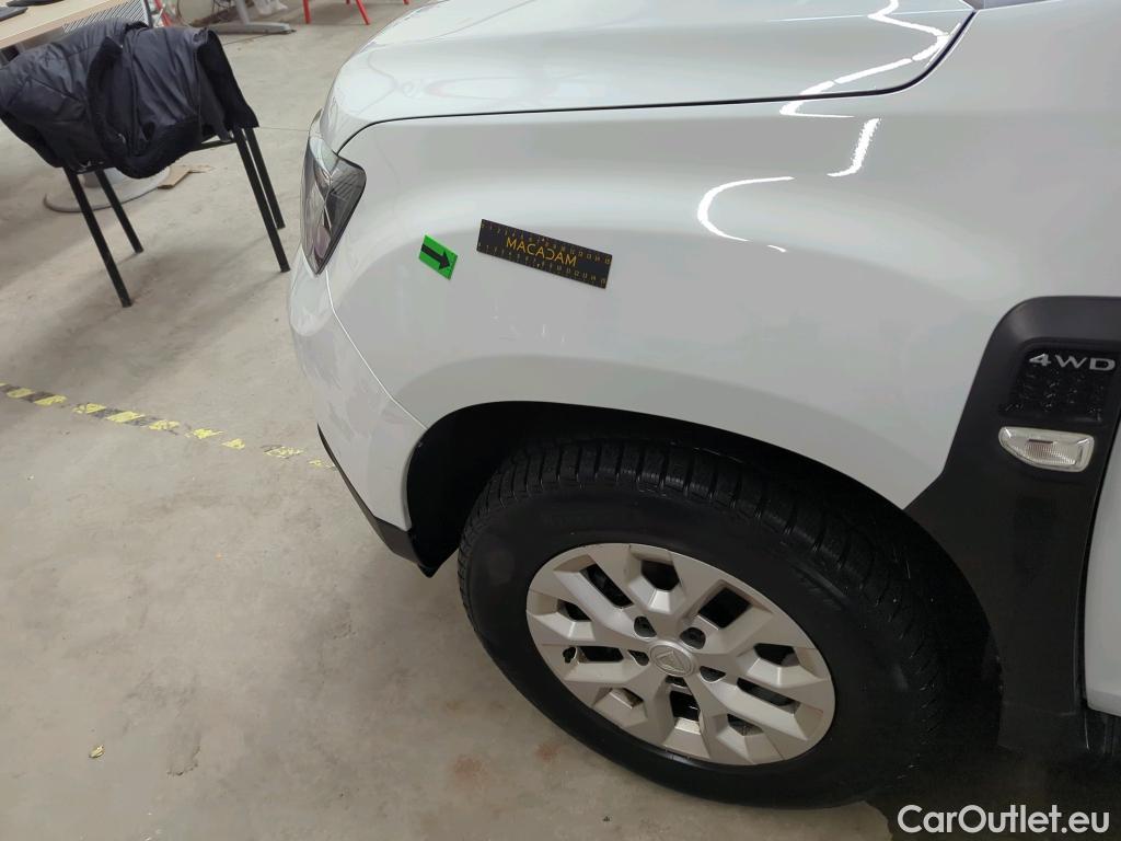  Dacia  Duster 1.5 Blue dCi 115CP Comfort 4WD #13