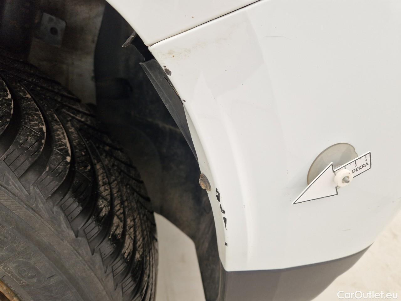  Dacia  Duster 1.5 Blue dCi 115CP Comfort 4WD #26