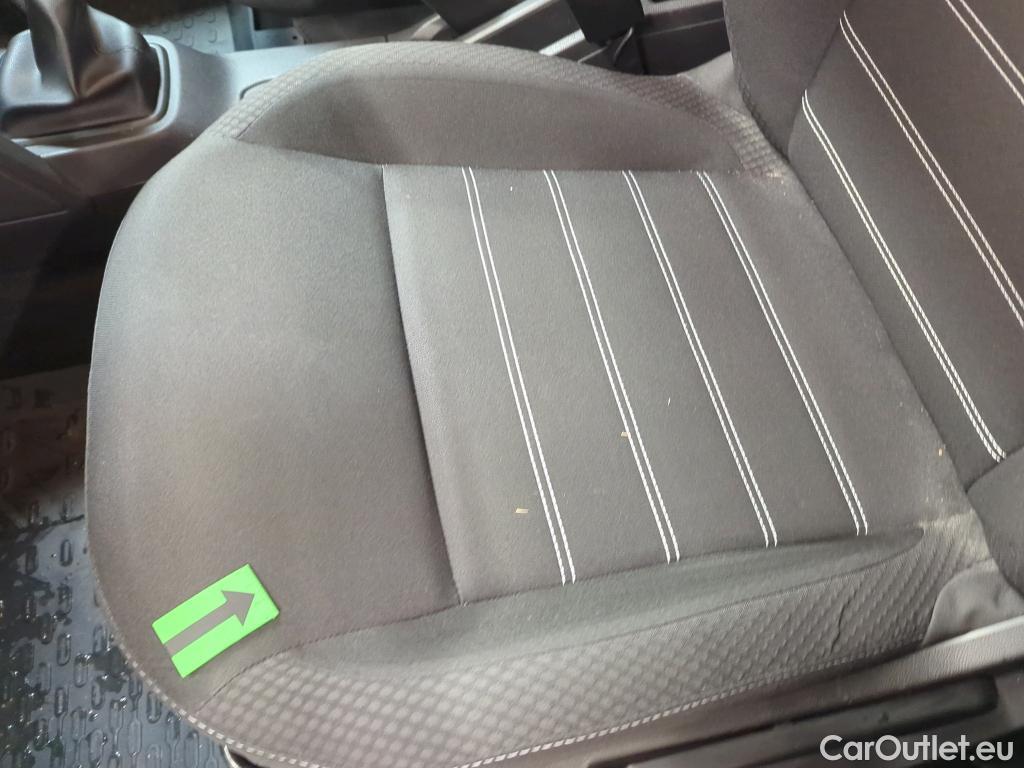  Dacia  Duster 1.5 Blue dCi 115CP Comfort 4WD #32