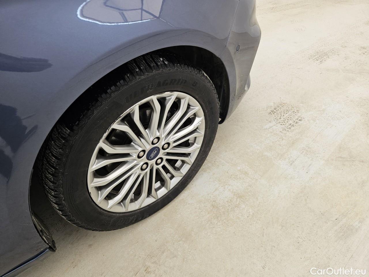  Ford  Mondeo 2.0 EcoBlue 190CP Titanium A8 AWD #35