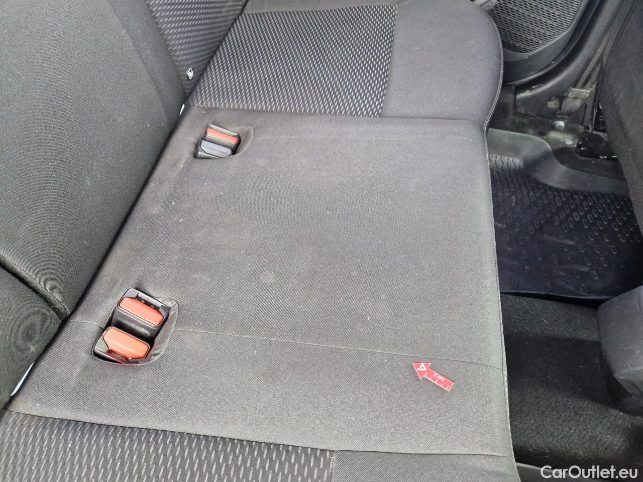  Dacia  Duster 1.5 Blue dCi 115CP Comfort 4WD #46