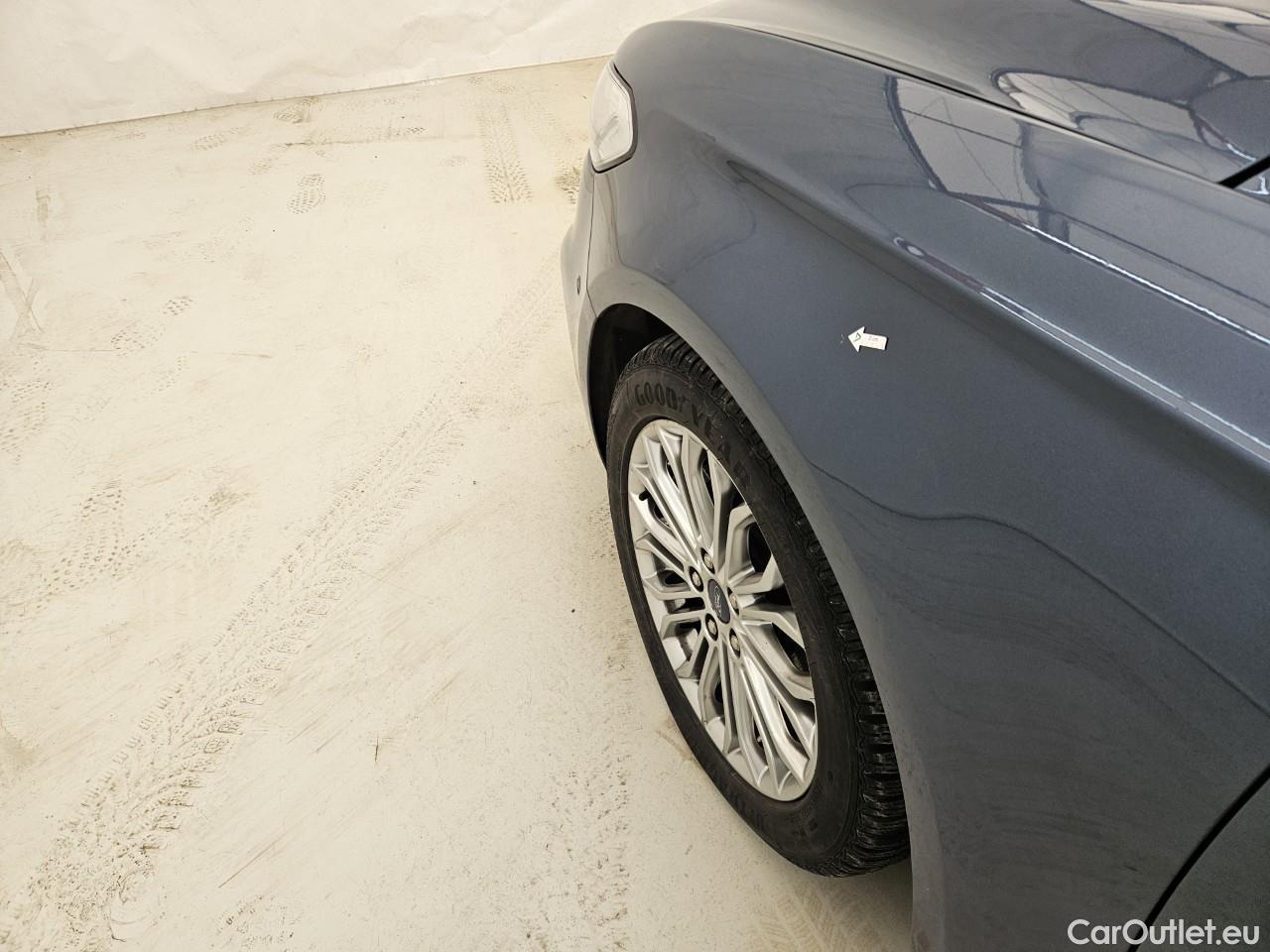  Ford  Mondeo 2.0 EcoBlue 190CP Titanium A8 AWD #11