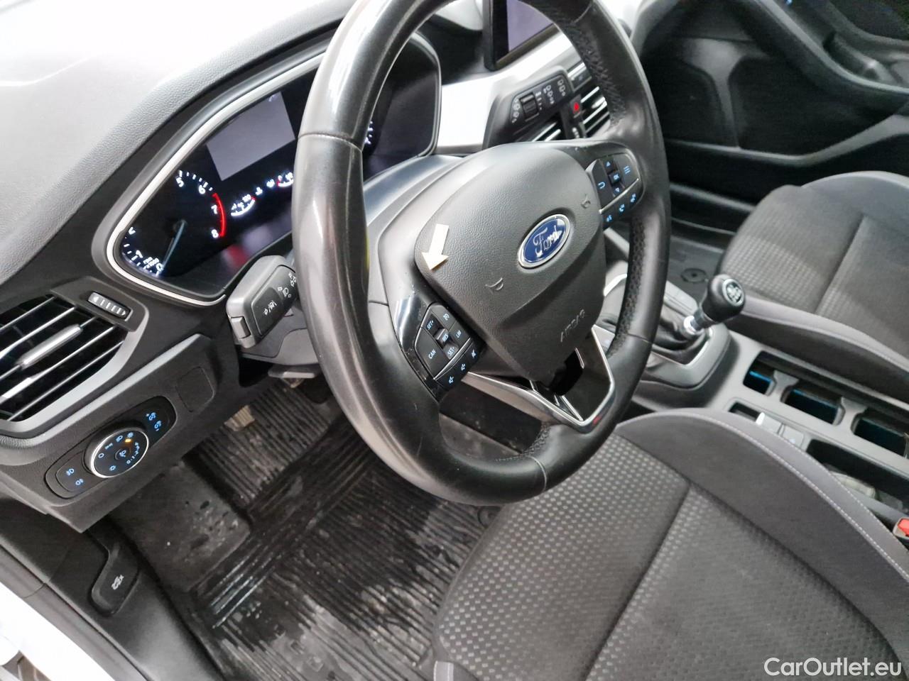  Ford  Focus 1.0 EcoBoost 100CP Trend Connected #24