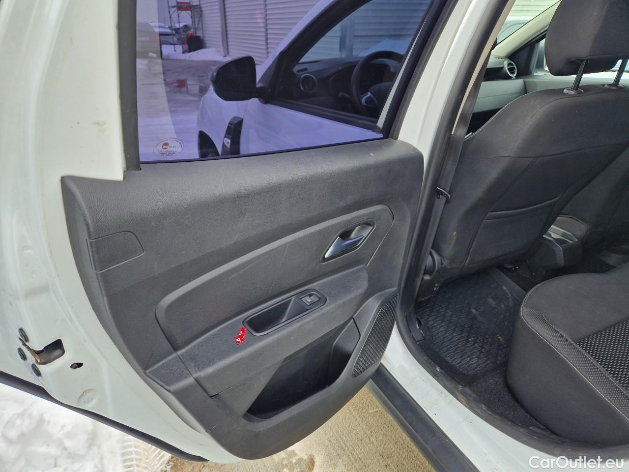  Dacia  Duster 1.5 Blue dCi 115CP Comfort 4WD #53