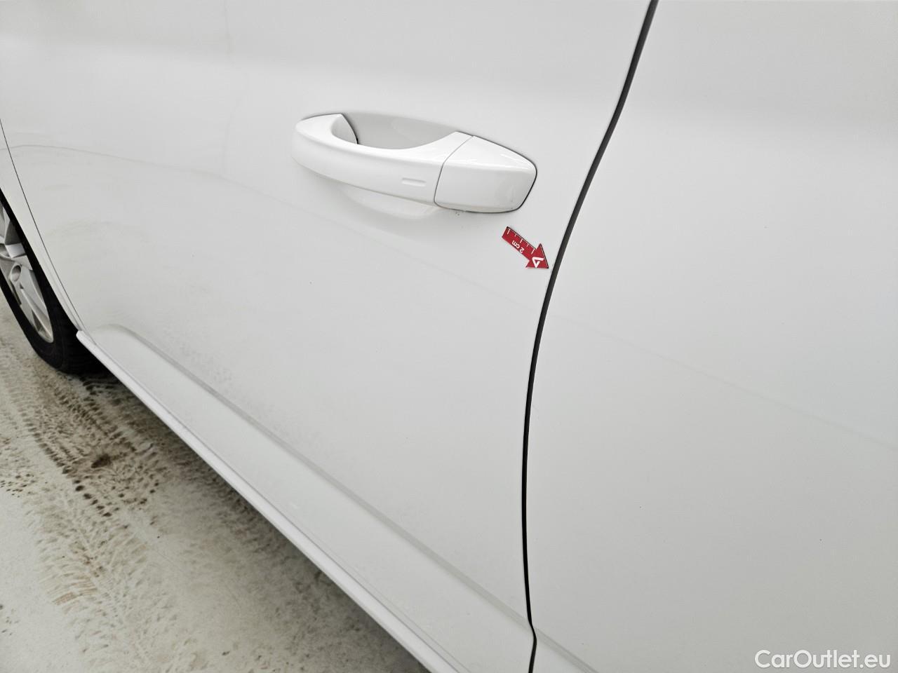  Skoda  Scala 1.0 TSI Style DSG #2