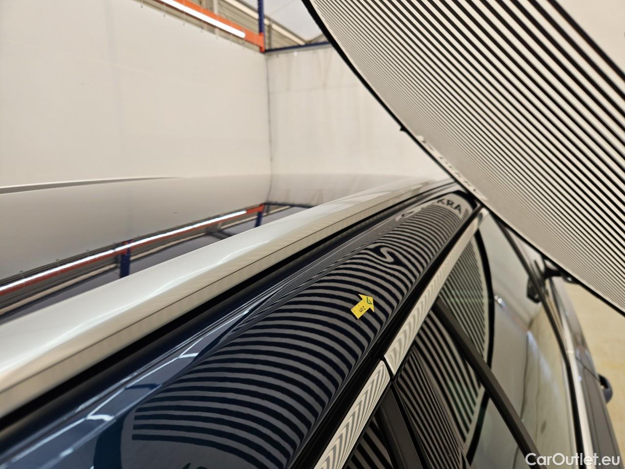  Skoda  Octavia 1.5 TSI MHEV Style Combi DSG #33