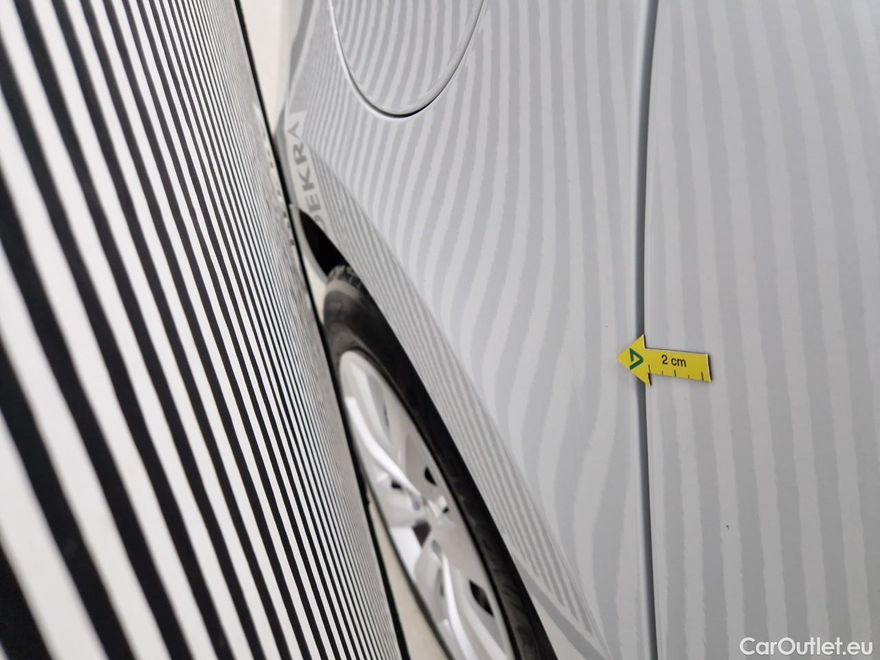  Renault  Clio 1.0 TCe 90CP Life #11