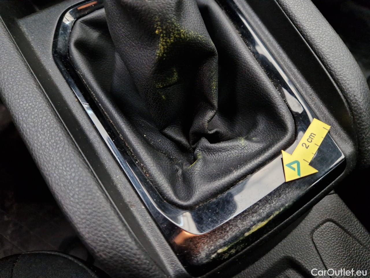  Renault  Clio 1.0 TCe 90CP Life #44