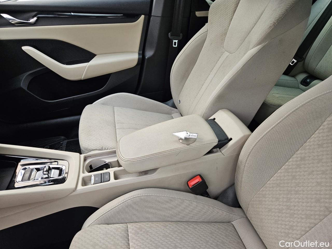  Skoda  Octavia 1.5 TSI MHEV Style Combi DSG #71