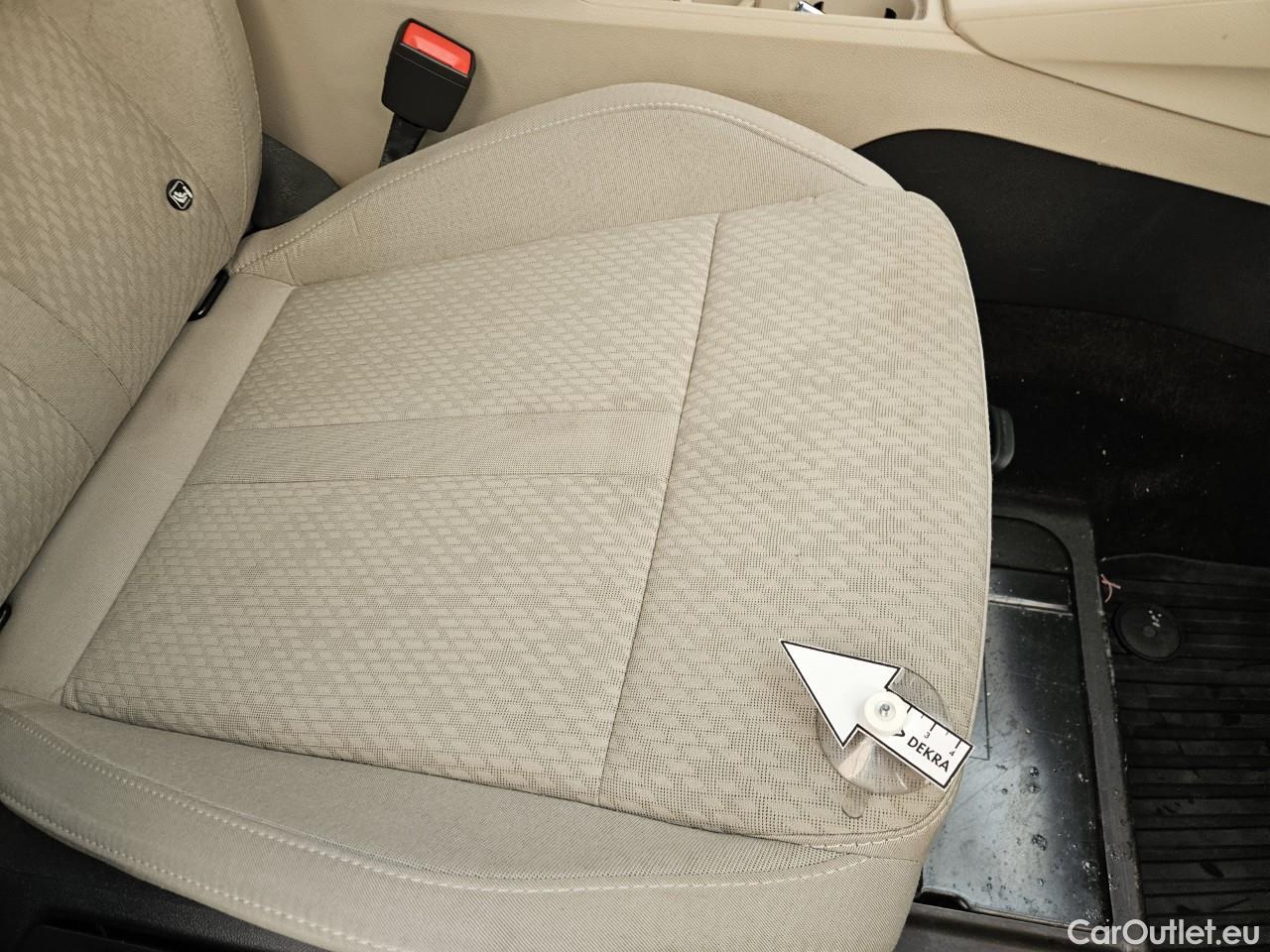  Skoda  Octavia 1.5 TSI MHEV Style Combi DSG #73