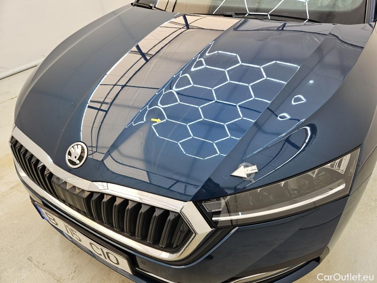  Skoda  Octavia 1.5 TSI MHEV Style Combi DSG #16