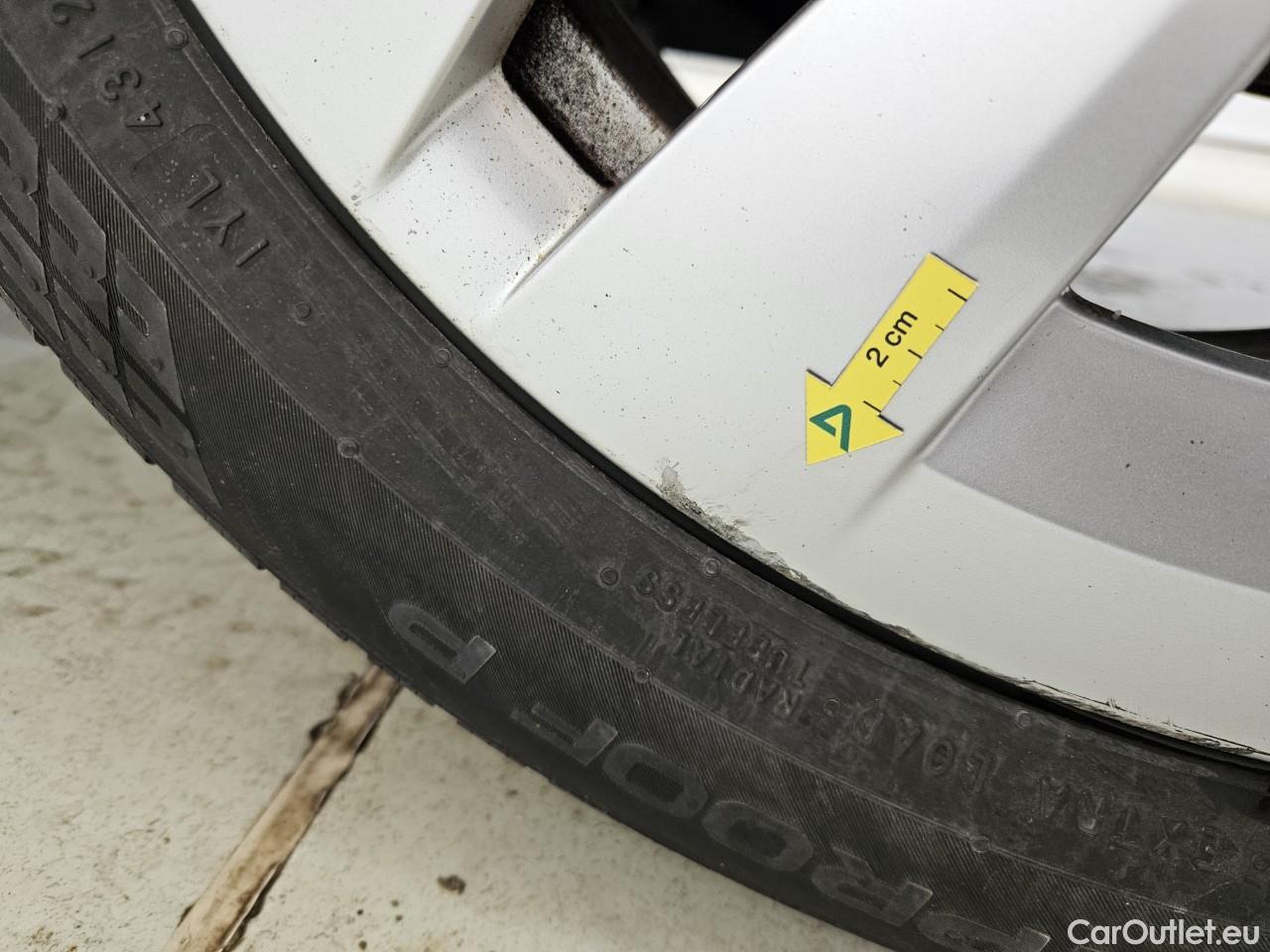  Skoda  Octavia 1.5 TSI MHEV Style DSG #44