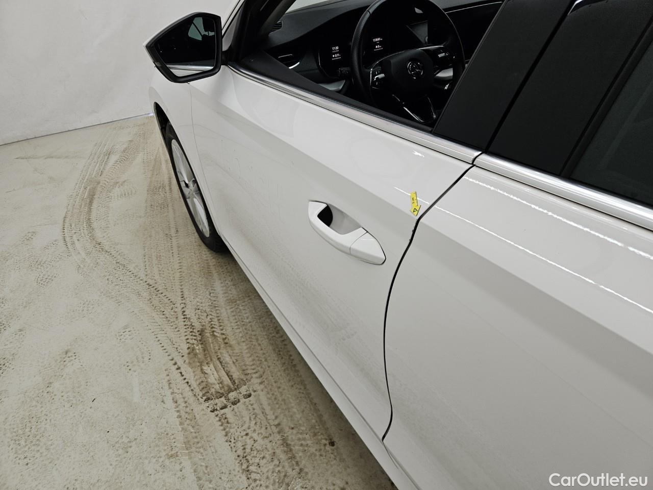  Skoda  Octavia 1.5 TSI MHEV Style DSG #1