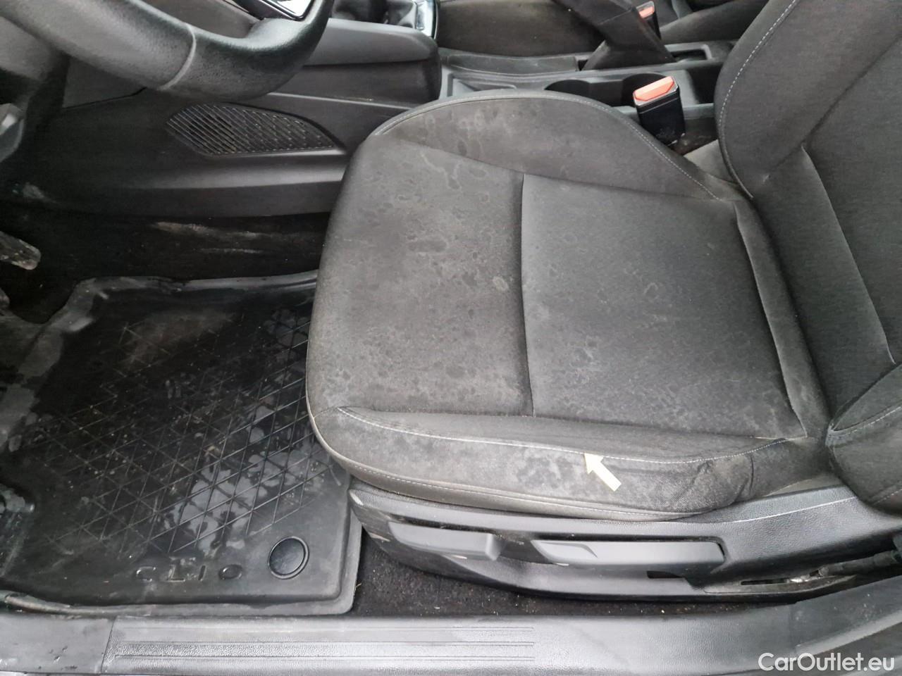  Renault  Clio 1.0 TCe 90CP Life #17