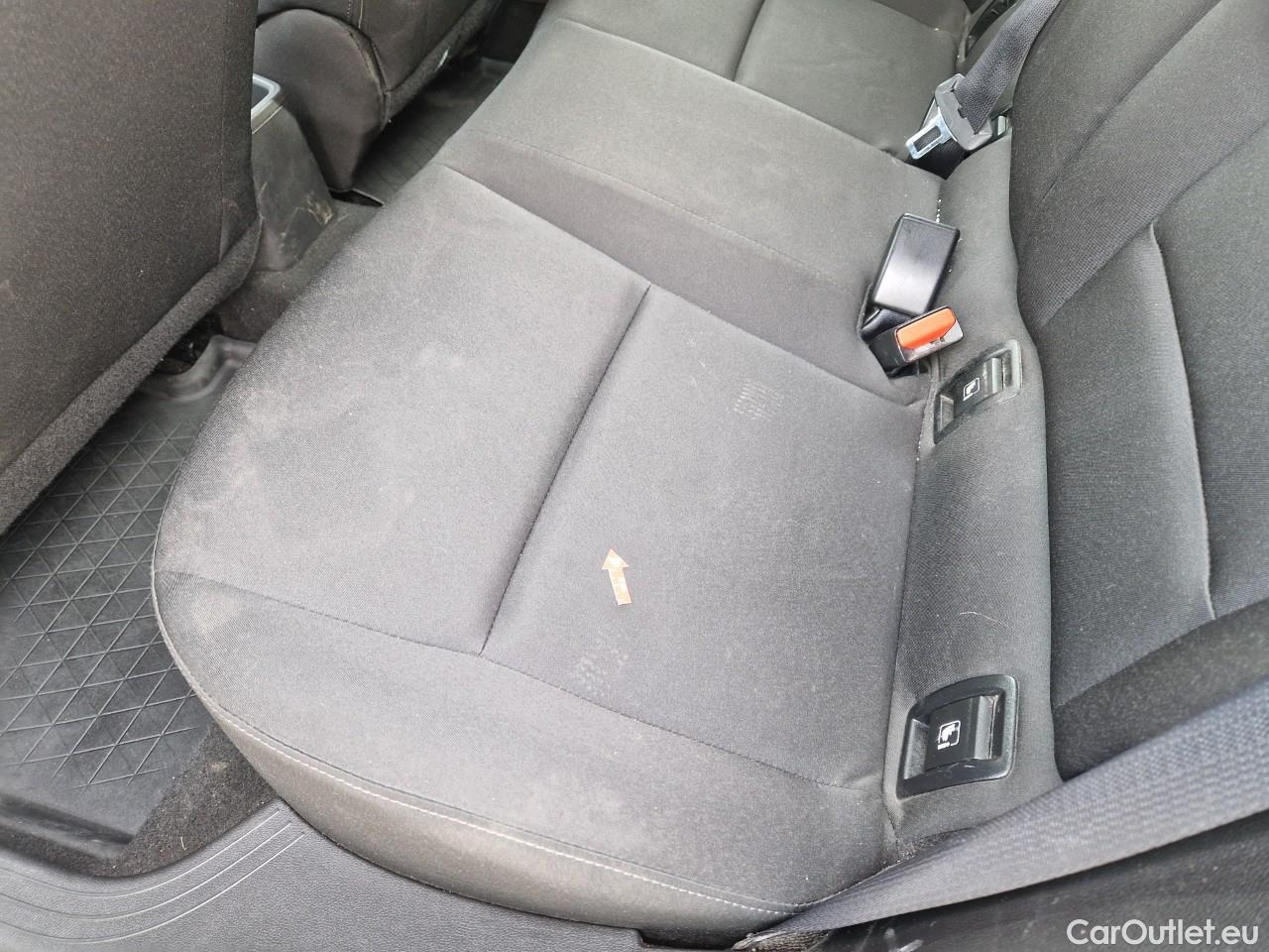  Renault  Clio 1.0 TCe 90CP Life #40