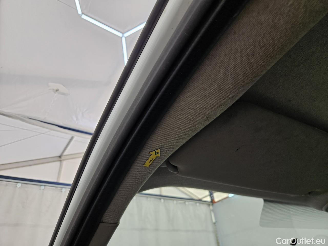  Renault  Trafic 2.0 Blue dCi 120CP Authentique L2H1 #73