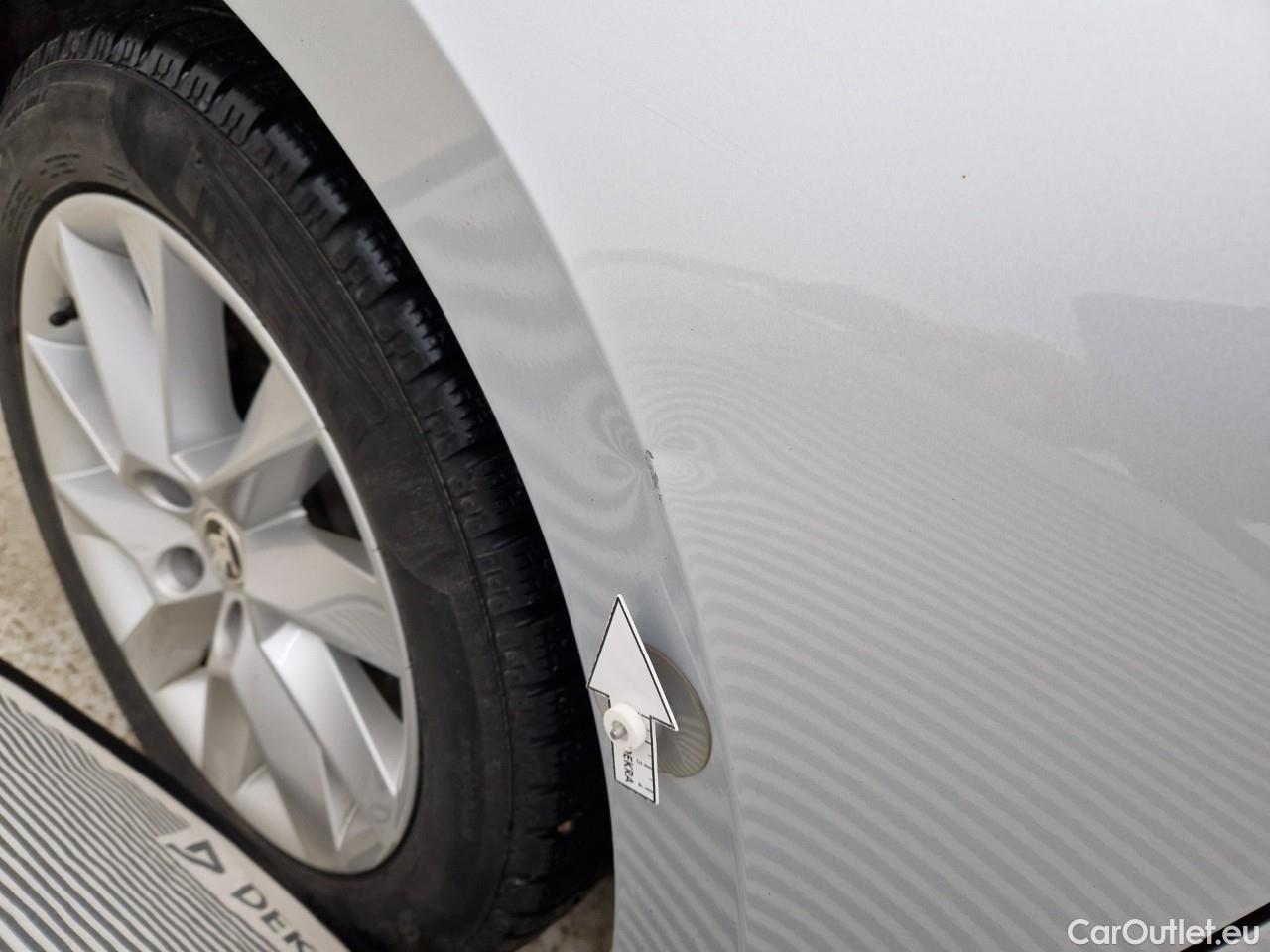  Skoda  Superb 1.4 TSI PHEV 218CP Style DSG #2