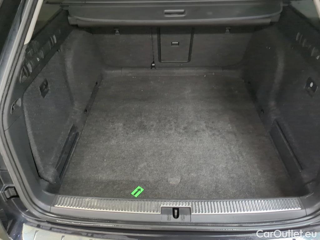  Skoda  Superb 2.0 TDI 150CP Style Combi DSG #5