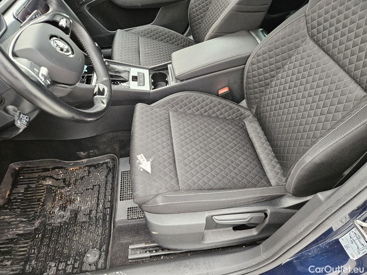  Skoda  Superb 1.5 TSI 150CP Ambition DSG #51