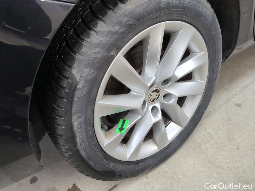  Skoda  Superb 2.0 TDI 150CP Style Combi DSG #29