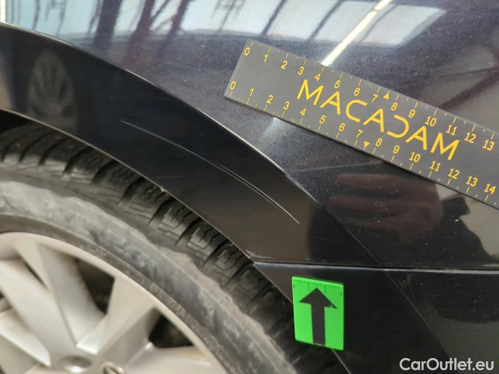  Skoda  Superb 2.0 TDI 150CP Style Combi DSG #26