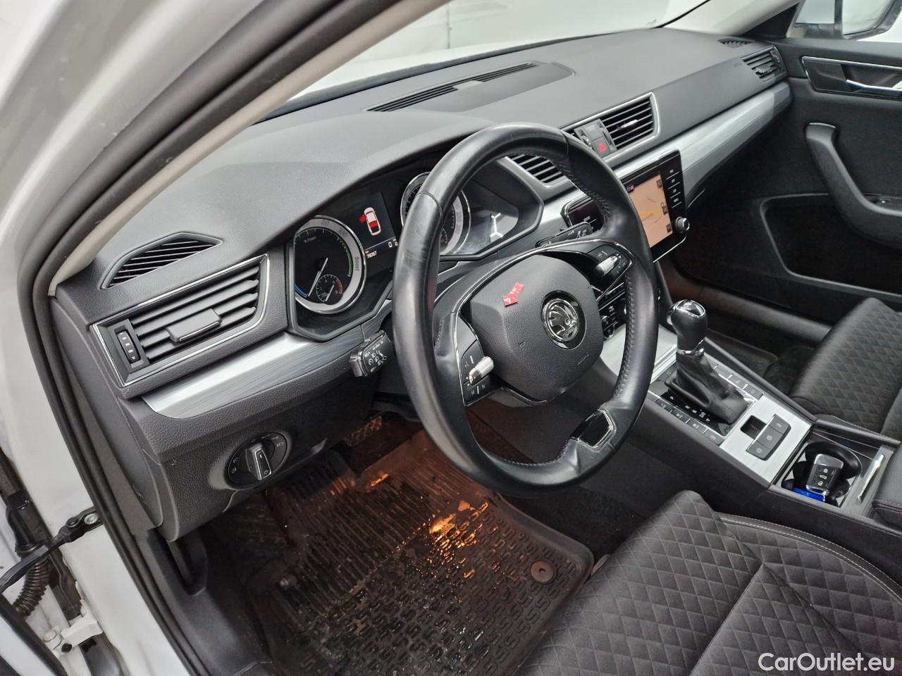  Skoda  Superb 1.4 TSI PHEV 218CP Ambition DSG #24