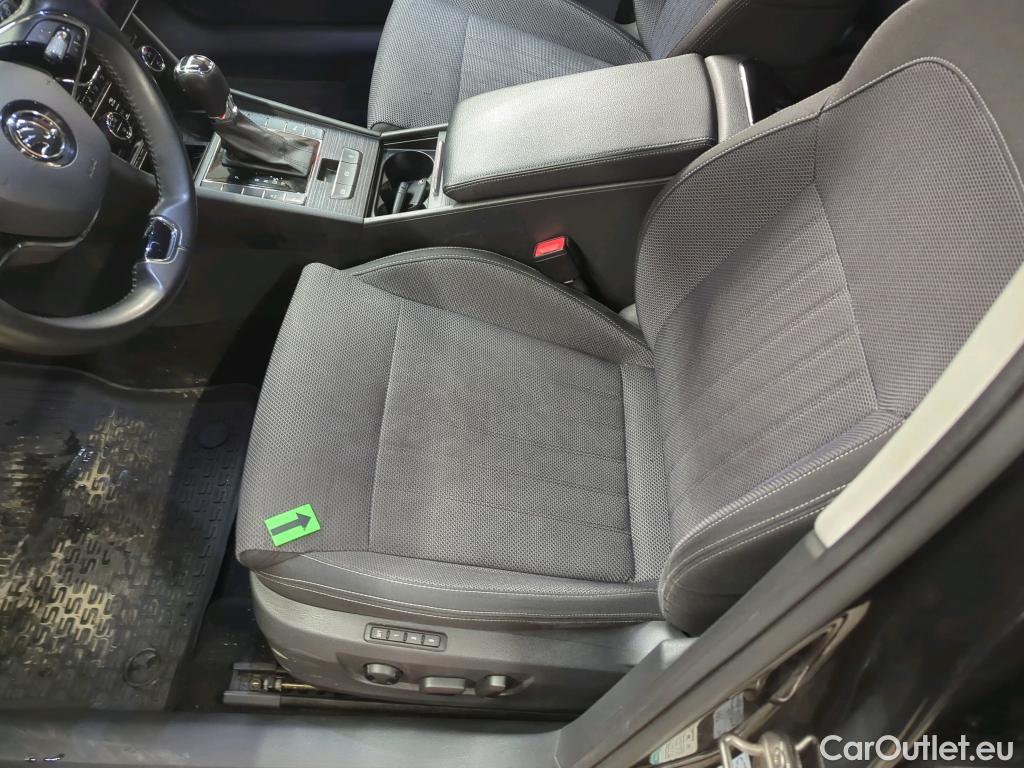  Skoda  Superb 2.0 TDI 150CP Style Combi DSG #33