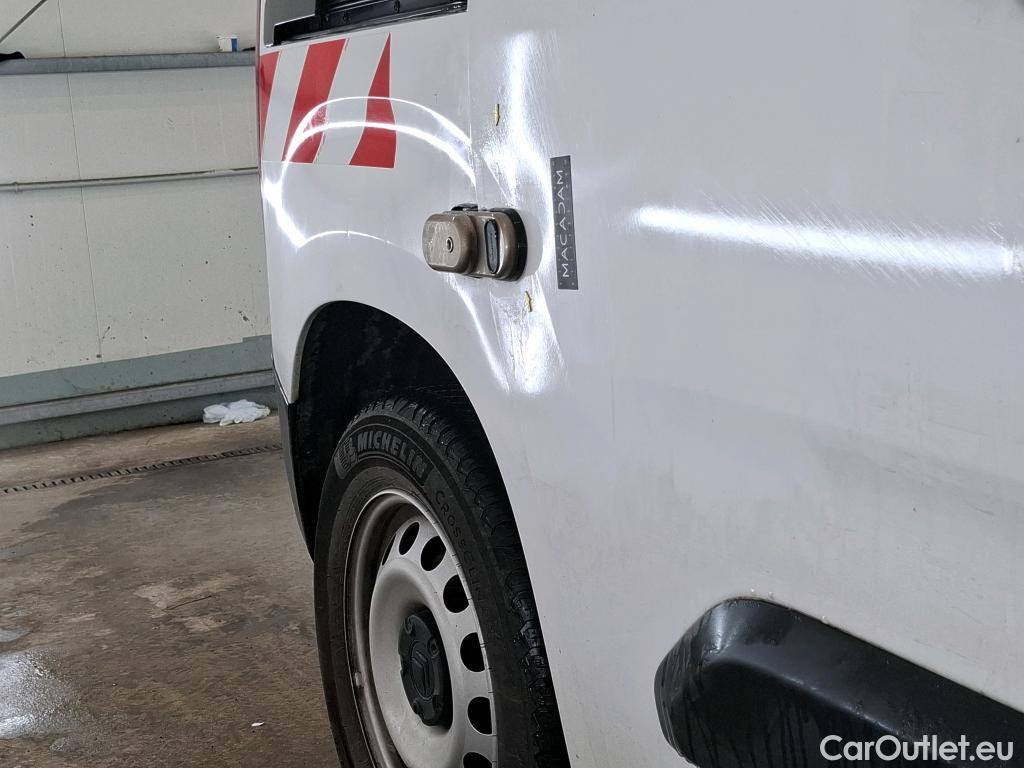  Citroen  Berlingo  Fourgon Worker M 1000 1.2 PureTech 130CV BVA8 E6d #16