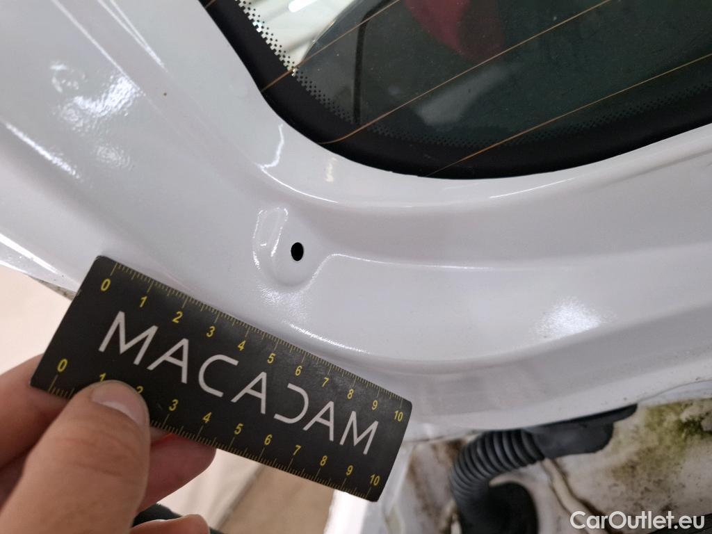  Peugeot  208  Premium 1.5 HDi 100CV BVM6 E6d #36