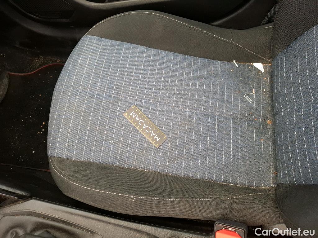  Peugeot  208  Premium 1.5 HDi 100CV BVM6 E6d #35