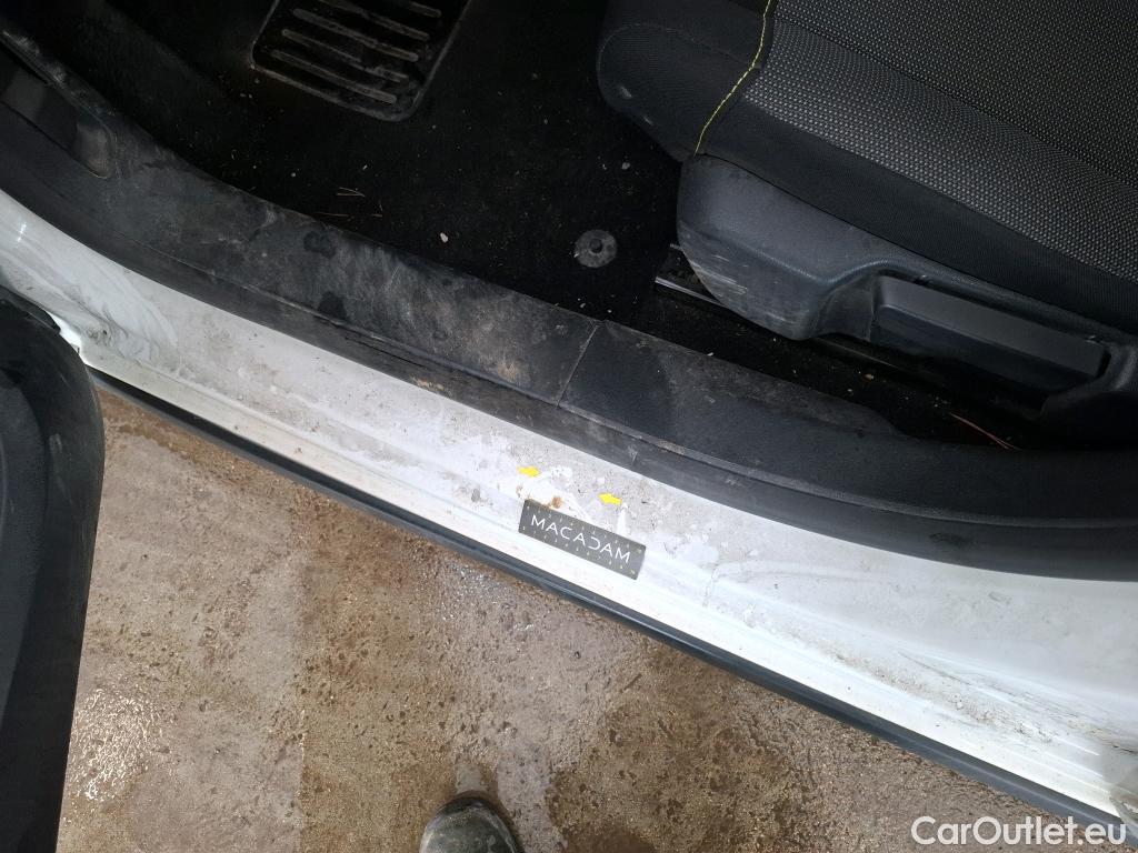  Citroen  C3  Société Feel 1.5 BlueHDI 100CV BVM5 E6dT #28