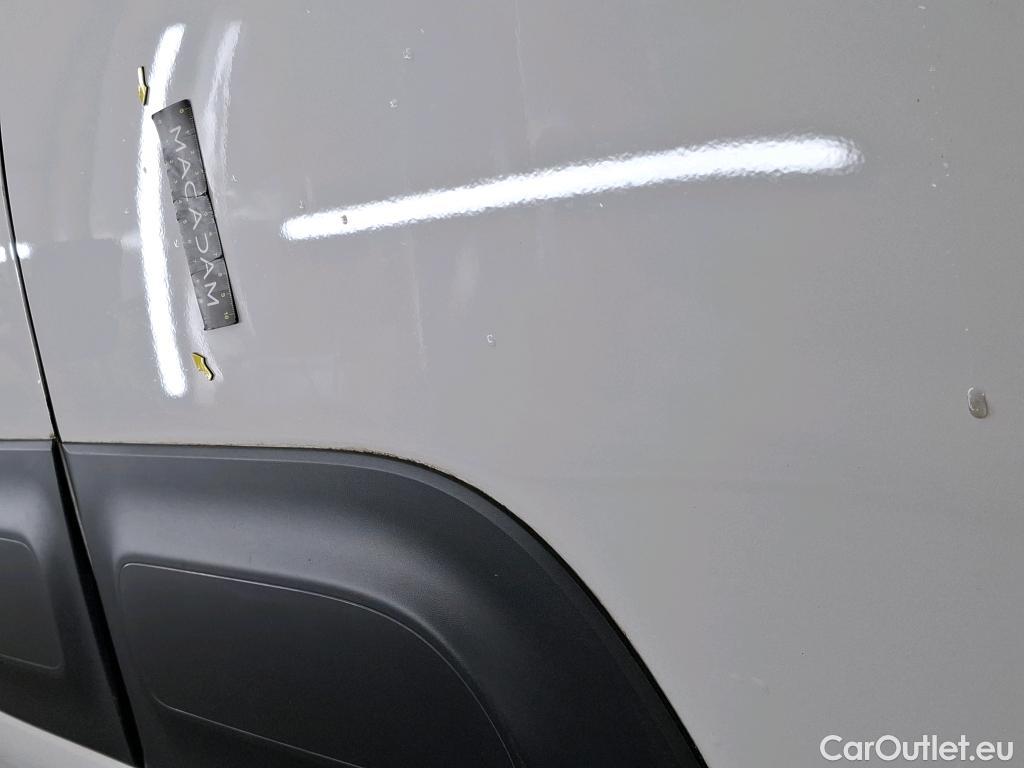  Citroen  C3  Société Feel 1.5 BlueHDI 100CV BVM6 E6d #5