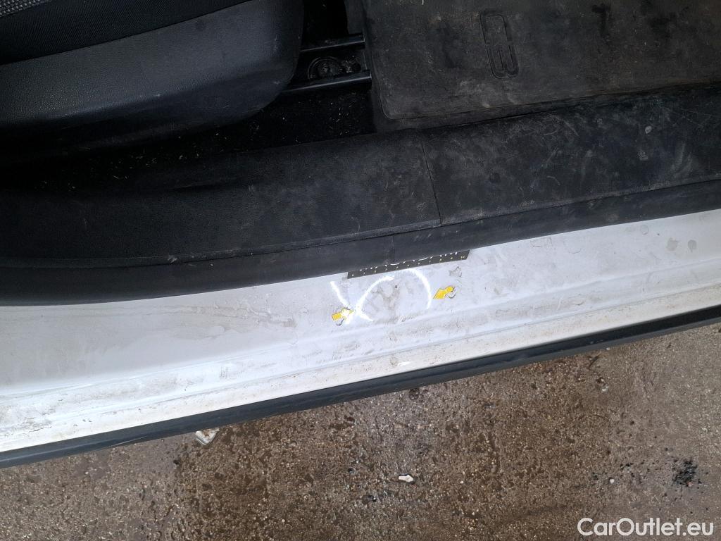  Citroen  C3  Société Feel 1.5 BlueHDI 100CV BVM5 E6dT #32