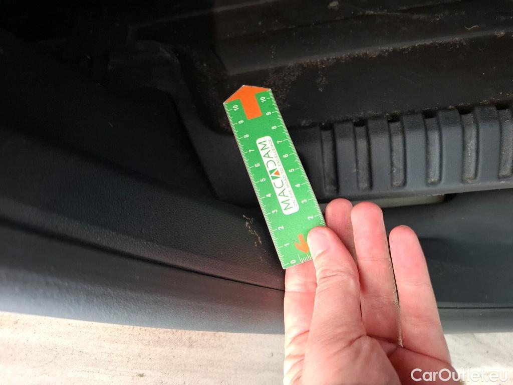  Citroen  C3 CITROEN  Société / 2020 / 5P / Berline / VU BlueHDi 100 SandS BVM6 Feel Nav #2