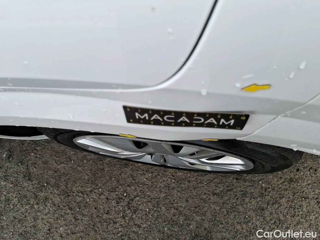  Peugeot  208  Premium 1.5 HDi 100CV BVM6 E6d #10