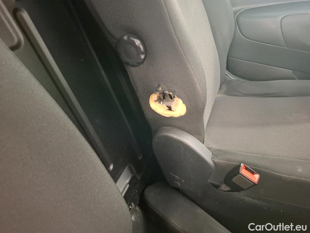  Citroen  Berlingo  Fourgon Club M 650 1.5 BlueHDi 75CV BVM5 E6dT #20