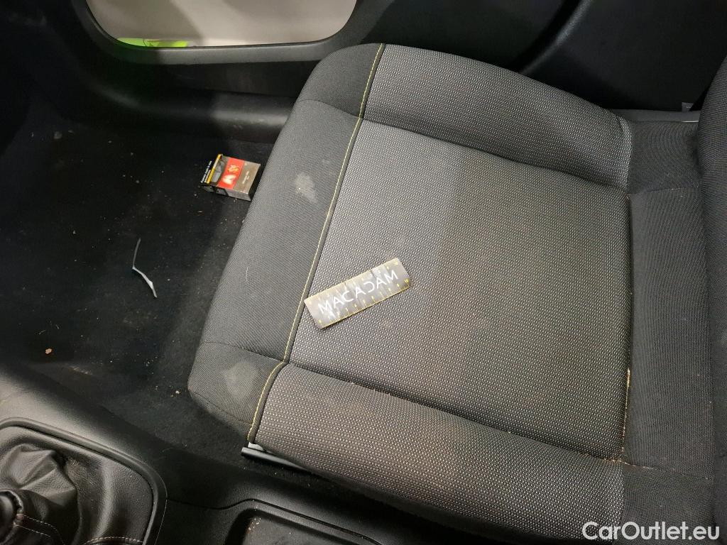  Citroen  C3  Société Feel 1.5 BlueHDI 100CV BVM6 E6d #24