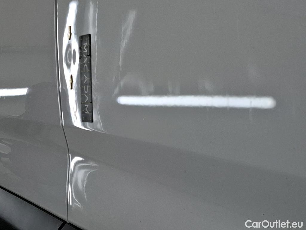  Opel  Combo OPEL  / 2018 / 4P / Fourgonnette 1.5 diesel 100chL1H1/stand CARGO PACK C #47