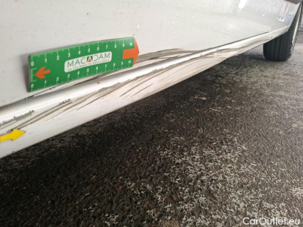  Citroen  Berlingo  Fourgon Club M 650 1.5 BlueHDi 75CV BVM5 E6dT #2