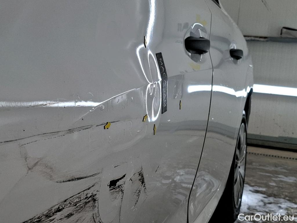  Peugeot  208  Premium 1.5 HDi 100CV BVM6 E6d #2