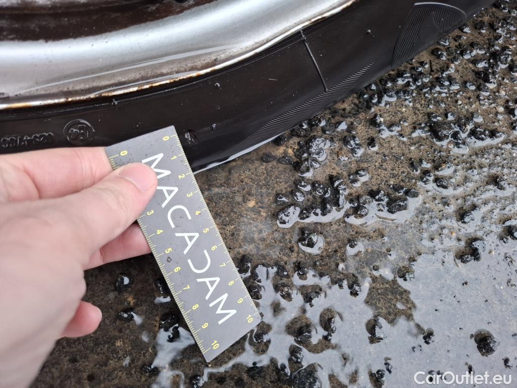  Opel  Combo OPEL  / 2018 / 4P / Fourgonnette 1.5 diesel 100chL1H1/stand CARGO PACK C #40