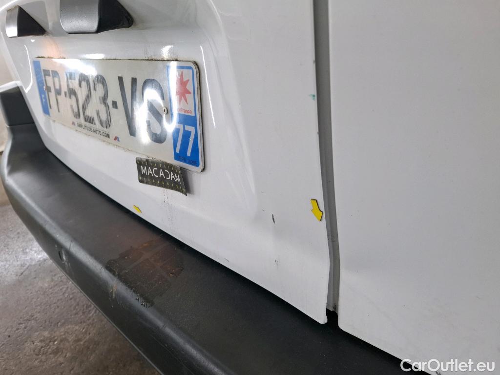  Opel  Combo OPEL  / 2018 / 4P / Fourgonnette 1.5 diesel 100chL1H1/stand CARGO PACK C #12