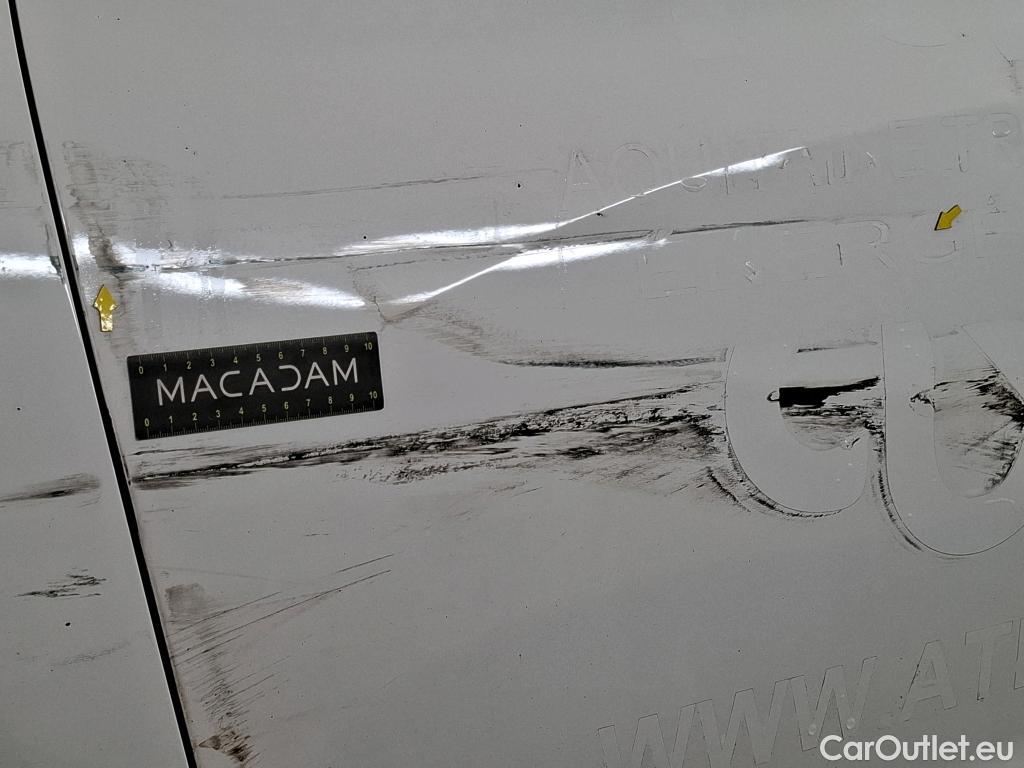  Peugeot  208  Premium 1.5 HDi 100CV BVM6 E6d #4