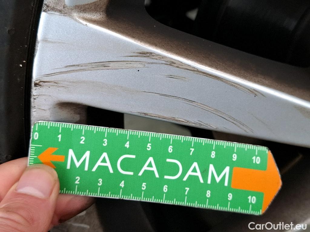  Audi  A3 AUDI  Sportback / 2016 / 5P / Berline 35 TDI 150 S TRONIC BUSINESS LINE #22