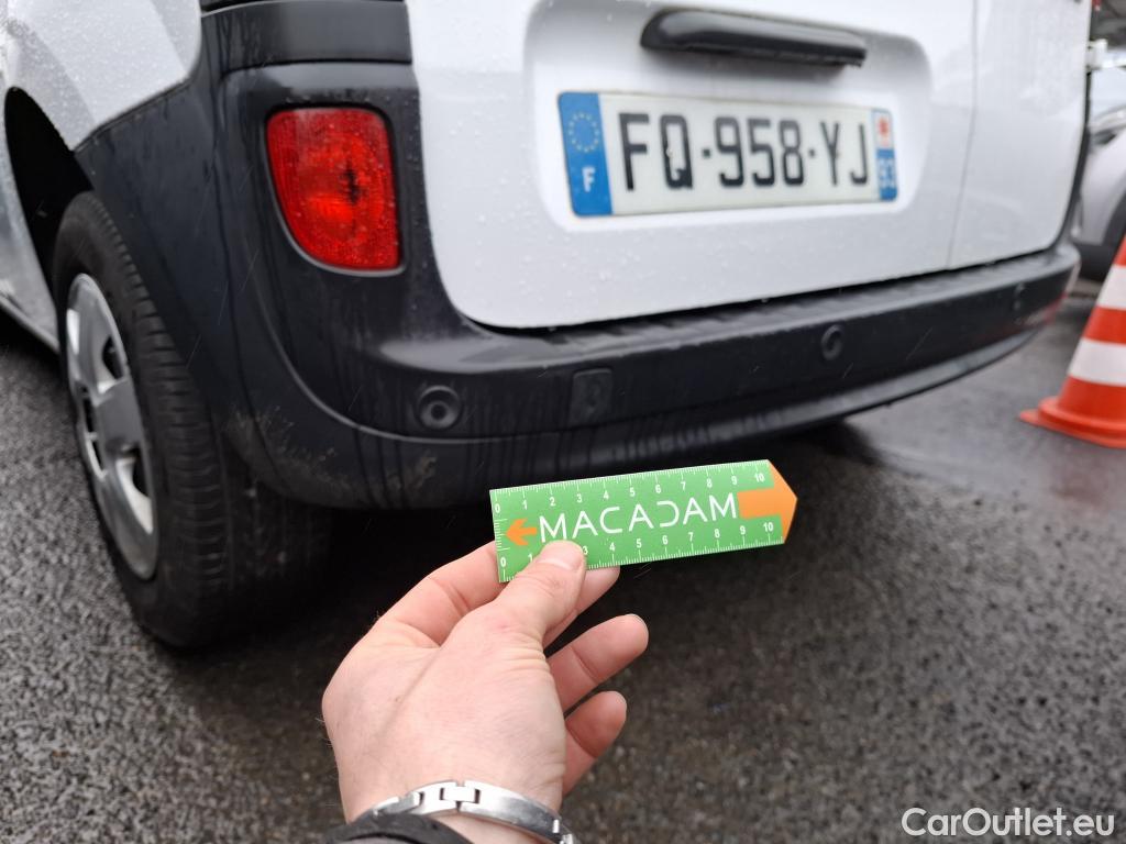  Renault  Kangoo RENAULT  Express / 2013 / 4P / Fourgonnette Extra R-Link - Blue dCi 95 #11